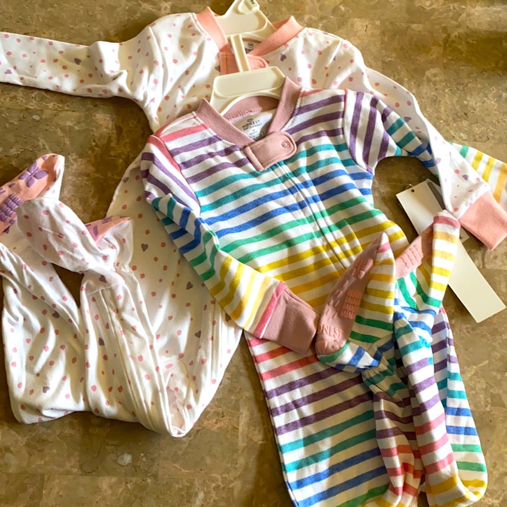 Honest company footed sleepers. New with tags